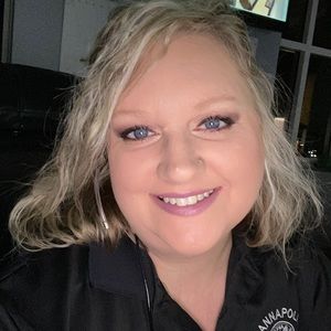 Meet your Posher, Candice